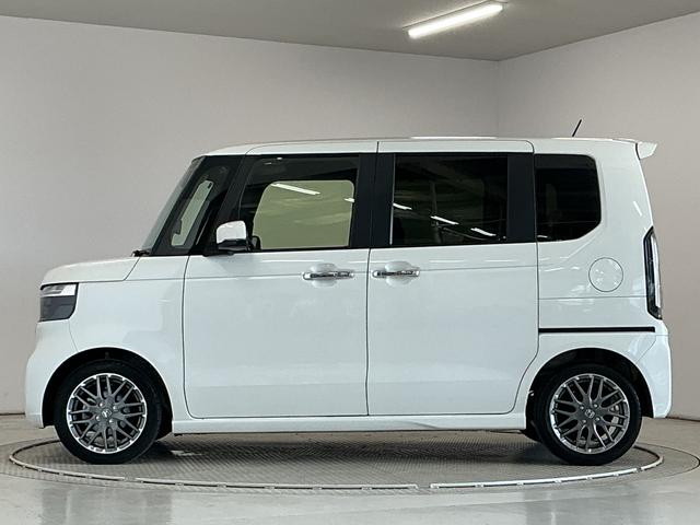 N−BOXカスタムターボ ワンオーナー 8インチHondaCONNECTナビ1年保証 ワンオーナー 8インチHondaCONNECTナビ TV ETC バックカメラ アダプティブクルーズコントロール 両側電動スライドドア 前後コーナーセンサー シートヒーター パドルシフト(兵庫県)の中古車
