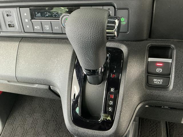 N−BOXカスタムターボ ワンオーナー 8インチHondaCONNECTナビ1年保証 ワンオーナー 8インチHondaCONNECTナビ TV ETC バックカメラ アダプティブクルーズコントロール 両側電動スライドドア 前後コーナーセンサー シートヒーター パドルシフト(兵庫県)の中古車