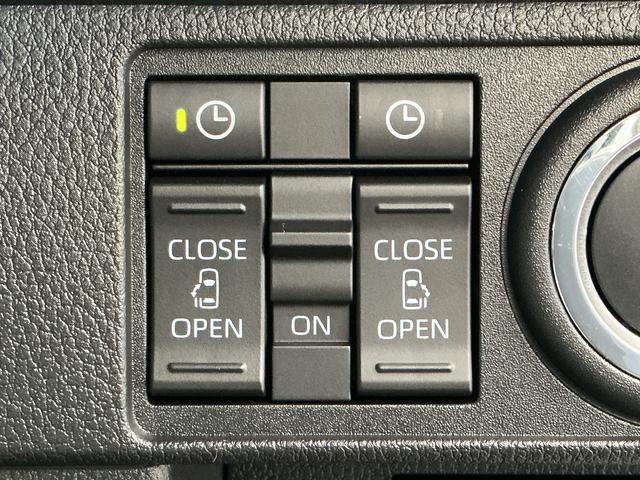 ムーヴキャンバスストライプスＧ　両側電動スライドドア　前後コーナーセンサー走行無制限１年保証　両側電動スライドドア　前後コーナーセンサー　前席シートヒーター　ホットカップホルダー　オートハイビーム　ＬＥＤヘッドライト　プッシュスタート　横滑り防止装置　オートエアコン（兵庫県）の中古車