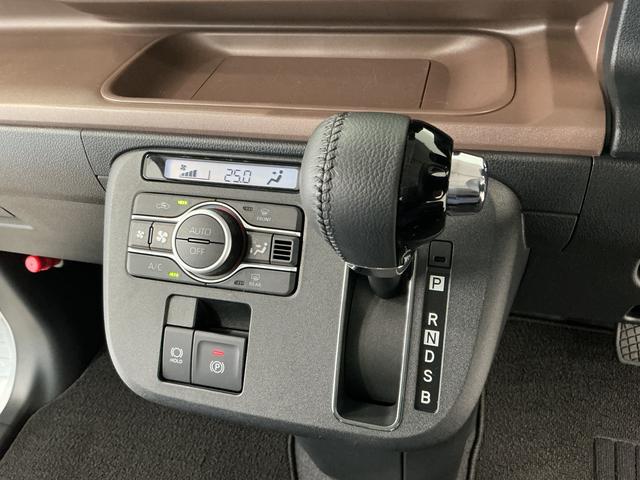 ムーヴキャンバスセオリーＧ　雹害車両　両側電動スライドドア　コーナーセンサー雹害車両　１年保証　両側電動スライドドア　前後コーナーセンサー　前席シートヒーター　ホットカップホルダー　オートハイビーム　ＬＥＤヘッドライト　オートブレーキホールド　スマートキー　オートエアコン（兵庫県）の中古車