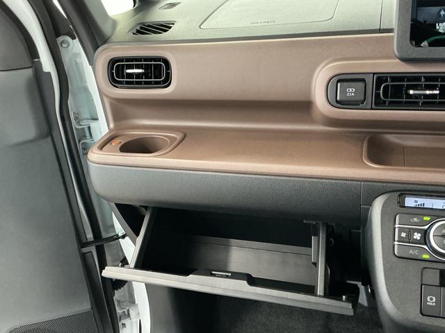 ムーヴキャンバスセオリーＧ　雹害車両　両側電動スライドドア　コーナーセンサー雹害車両　１年保証　両側電動スライドドア　前後コーナーセンサー　前席シートヒーター　ホットカップホルダー　オートハイビーム　ＬＥＤヘッドライト　オートブレーキホールド　スマートキー　オートエアコン（兵庫県）の中古車