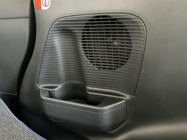 ムーヴキャンバスセオリーＧ　雹害車両　両側電動スライドドア　コーナーセンサー雹害車両　１年保証　両側電動スライドドア　前後コーナーセンサー　前席シートヒーター　ホットカップホルダー　オートハイビーム　ＬＥＤヘッドライト　オートブレーキホールド　スマートキー　オートエアコン（兵庫県）の中古車