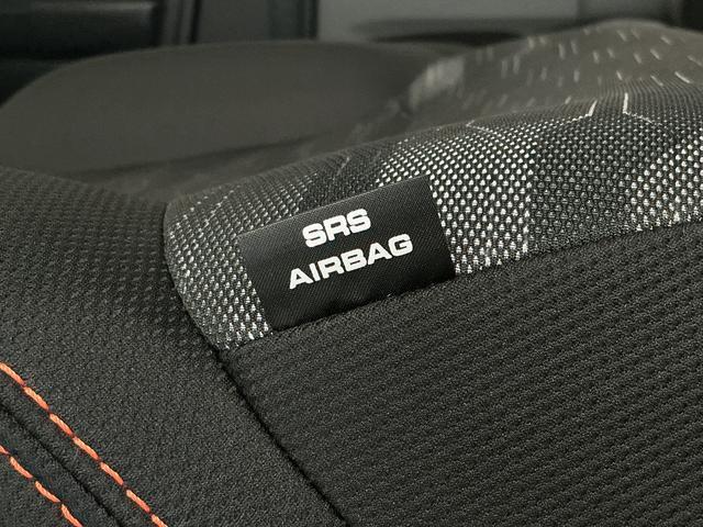 タフトGターボ 4WD ワンオーナー クルコン コーナーセンサー走行無制限1年保証 前後コーナーセンサー 4WD ワンオーナー アダプティブクルーズコントロール シートヒーター オートハイビーム プッシュスタート スカイフィールトップ 15インチ純正アルミホイール(兵庫県)の中古車