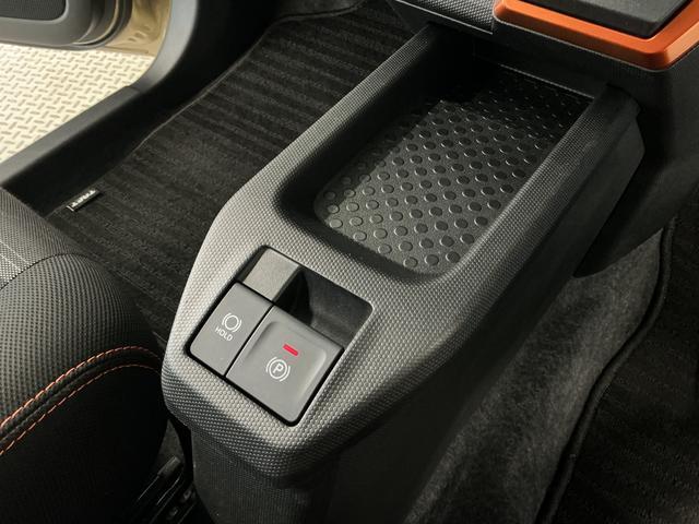 タフトGターボ 4WD ワンオーナー クルコン コーナーセンサー走行無制限1年保証 前後コーナーセンサー 4WD ワンオーナー アダプティブクルーズコントロール シートヒーター オートハイビーム プッシュスタート スカイフィールトップ 15インチ純正アルミホイール(兵庫県)の中古車