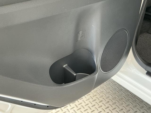 ミライースＬ　ＳＡIII　雹害車両　前後コーナーセンサー　キーレス雹害車両　１年保証　前後コーナーセンサー　オートハイビーム　アイドリングストップ　キーレスエントリー　横滑り防止装置　オートライト　ヘッドライトレベライザー　インパネシフト　スマートアシスト（兵庫県）の中古車