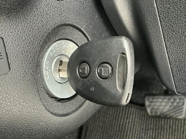 ミライースL SAIII 雹害車両 前後コーナーセンサー キーレス雹害車両 1年保証 前後コーナーセンサー オートハイビーム アイドリングストップ キーレスエントリー 横滑り防止装置 オートライト ヘッドライトレベライザー アクセサリーソケット デジタルメーター(兵庫県)の中古車