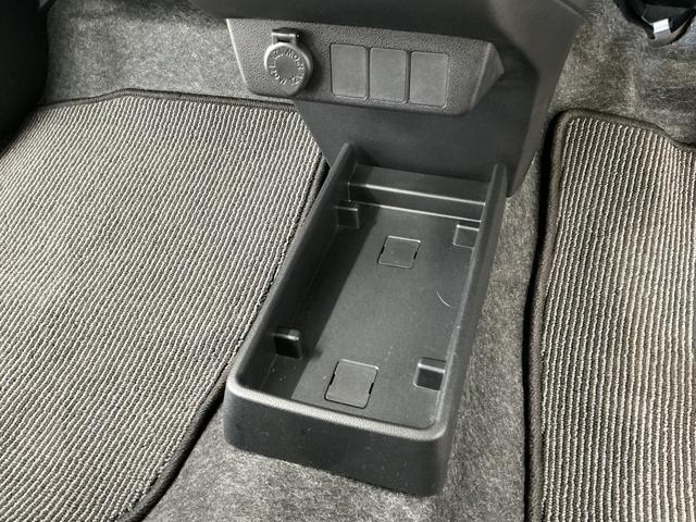 ミライースL SAIII 雹害車両 前後コーナーセンサー キーレス雹害車両 1年保証 前後コーナーセンサー オートハイビーム アイドリングストップ キーレスエントリー 横滑り防止装置 オートライト ヘッドライトレベライザー アクセサリーソケット デジタルメーター(兵庫県)の中古車