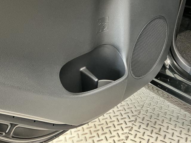 ミライースＧ　リミテッドＳＡIII　雹害車両　前席シートヒーター雹害車両　１年保証　前席シートヒーター　前後コーナーセンサー　オートハイビーム　ＬＥＤヘッドライト　アイドリングストップ　プッシュスタート　横滑り防止装置　オートエアコン　１４インチ純正アルミホイール（兵庫県）の中古車