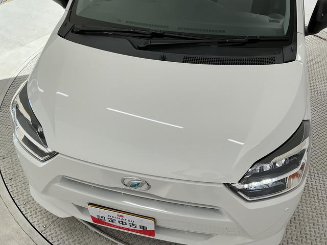 ミライースＸ　ＳＡIII　雹害車両　前後コーナーセンサー　キーレス雹害車両　１年保証　前後コーナーセンサー　オートハイビーム　ＬＥＤヘッドライト　アイドリングストップ　キーレスエントリー　横滑り防止装置　オートライト　ヘッドライトレベライザー　電動格納ドアミラー（兵庫県）の中古車