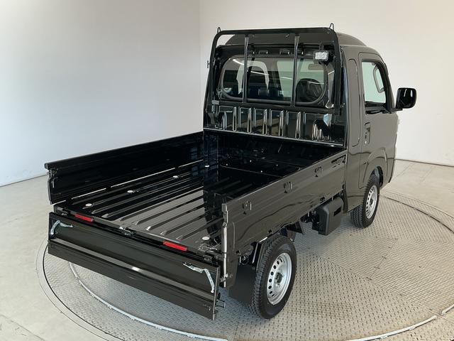 ハイゼットトラックジャンボエクストラ　４ＷＤ　ＣＶＴ　コーナーセンサー　３方開走行無制限１年保証　前後コーナーセンサー　４ＷＤ　ＣＶＴ車　３方開　荷台作業灯　リアゲートチェーン　オートハイビーム　ＬＥＤヘッドライト　アイドリングストップ　横滑り防止装置　スマートキー　デフロック（兵庫県）の中古車