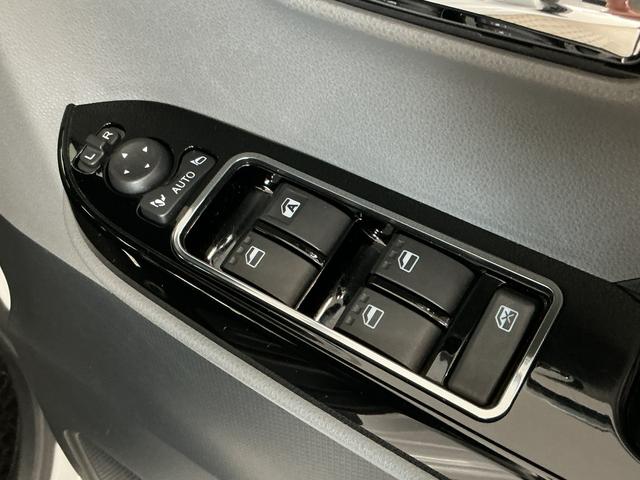 タントカスタムＸ　４ＷＤ　禁煙　１オーナー　ナビ　ドラレコ　ＥＴＣ１年保証　４ＷＤ　ワンオーナー　ナビＴＶ　禁煙車　ドラレコ　ＥＴＣ　パノラマモニター　両側電動スライドドア　前後コーナーセンサー　前席シートヒーター　Ｂｌｕｅｔｏｏｔｈ　１４インチ純正アルミホイール（兵庫県）の中古車