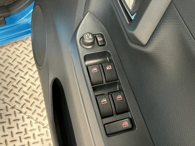 ミライースＸ　リミテッドＳＡIII　雹害車両　前後コーナーセンサー雹害車両　１年保証　前後コーナーセンサー　オートハイビーム　ＬＥＤヘッドライト　アイドリングストップ　キーレスエントリー　横滑り防止装置　オートライト　ヘッドライトレベライザー　電動格納ドアミラー（兵庫県）の中古車