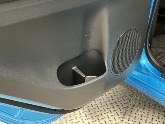 ミライースＸ　リミテッドＳＡIII　雹害車両　前後コーナーセンサー雹害車両　１年保証　前後コーナーセンサー　オートハイビーム　ＬＥＤヘッドライト　アイドリングストップ　キーレスエントリー　横滑り防止装置　オートライト　ヘッドライトレベライザー　電動格納ドアミラー（兵庫県）の中古車