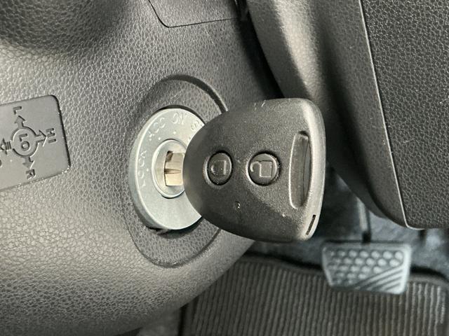 ミライースL SAIII 雹害車両 前後コーナーセンサー キーレス雹害車両 1年保証 前後コーナーセンサー オートハイビーム アイドリングストップ キーレスエントリー 横滑り防止装置 オートライト ヘッドライトレベライザー アクセサリーソケット デジタルメーター(兵庫県)の中古車