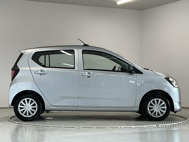ミライースL SAIII 雹害車両 前後コーナーセンサー キーレス雹害車両 1年保証 前後コーナーセンサー オートハイビーム アイドリングストップ キーレスエントリー 横滑り防止装置 オートライト ヘッドライトレベライザー アクセサリーソケット デジタルメーター(兵庫県)の中古車