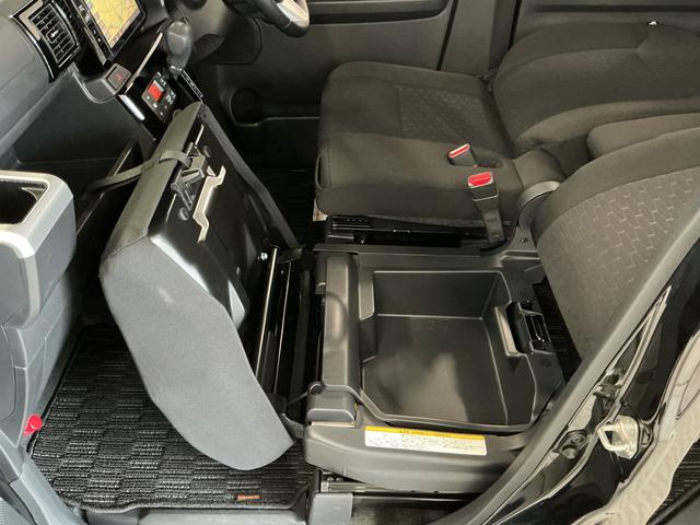 ウェイクＧターボリミテッドＳＡIII　禁煙　８インチナビＴＶ　ＥＴＣ１年保証　禁煙車　８インチナビ　ドラレコ　ＥＴＣ　パノラマモニター　後席モニター　両側電動スライドドア　コーナーセンサー　ＴＶ　ＵＳＢ接続　ＨＤＭＩ　Ｂｌｕｅｔｏｏｔｈ　１５インチ純正アルミホイール（兵庫県）の中古車