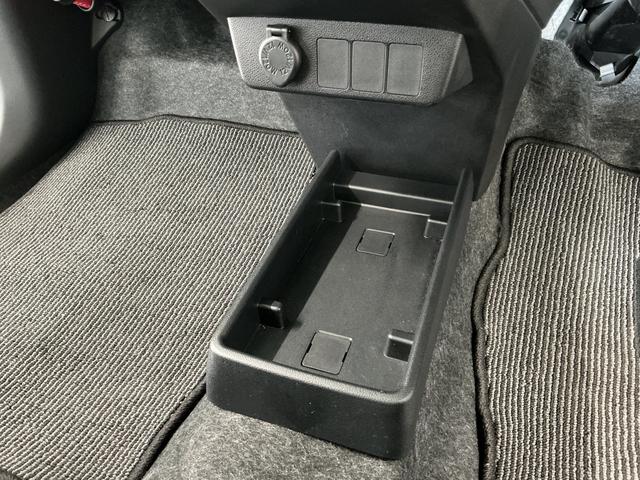 ミライースL SAIII 雹害車両 前後コーナーセンサー キーレス雹害車両 1年保証 前後コーナーセンサー オートハイビーム アイドリングストップ キーレスエントリー 横滑り防止装置 オートライト ヘッドライトレベライザー アクセサリーソケット デジタルメーター(兵庫県)の中古車