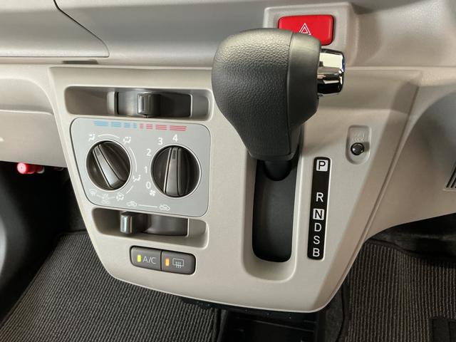 ミライースＸ　ＳＡIII　雹害車両　前後コーナーセンサー　キーレス雹害車両　１年保証　前後コーナーセンサー　オートハイビーム　ＬＥＤヘッドライト　アイドリングストップ　キーレスエントリー　横滑り防止装置　オートライト　ヘッドライトレベライザー　電動格納ドアミラー（兵庫県）の中古車