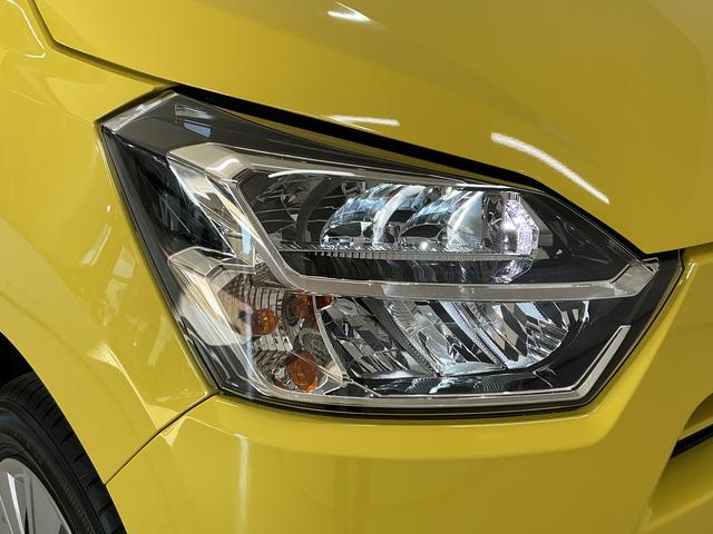 ミライースX SAIII 4WD コーナーセンサー LEDヘッドライト走行無制限1年保証 前後コーナーセンサー 4WD オートハイビーム LEDヘッドライト アイドリングストップ キーレスエントリー 横滑り防止装置 オートライト ヘッドライトレベライザー 電動格納ミラー(兵庫県)の中古車