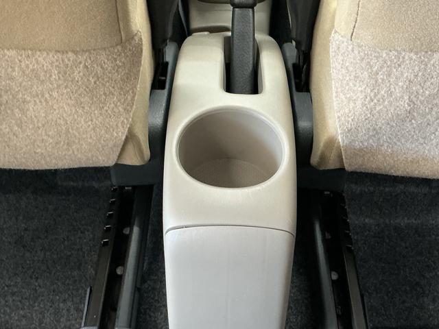 ミラXスペシャル 4WD 5MT CDオーディオ キーレス走行無制限1年保証 キーレスエントリー 4WD MT車 CDオーディオ ドアバイザー ヘッドライトレベライザー アクセサリーソケット マニュアルエアコン テンパータイヤ 衝突安全ボディ ラゲッジマット(兵庫県)の中古車