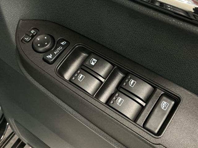 タントカスタムRS ターボ 4WD ワンオーナー バックカメラ1年保証 9インチディスプレイオーディオ 4WD ワンオーナー バックカメラ 両側電動スライドドア 前後コーナーセンサー 前席シートヒーター USB Bluetooth 15インチ純正アルミホイール(兵庫県)の中古車