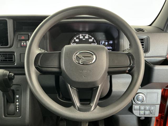 ハイゼットカーゴクルーズ　ＣＶＴ　禁煙　ワンオーナー　前後コーナーセンサー走行無制限１年保証　前後コーナーセンサー　禁煙車　ワンオーナー　オートハイビーム　アイドリングストップ　プッシュスタート　横滑り防止装置　ドアバイザー　ヘッドライトレベライザー　電動格納ドアミラー（兵庫県）の中古車