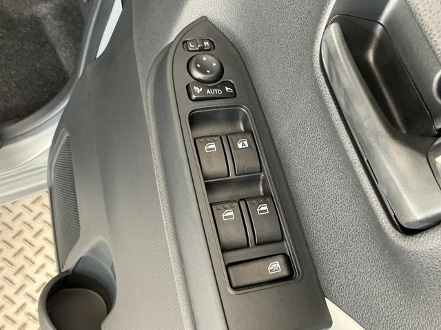 タントX 片側電動スライドドア 前後コーナーセンサー スマートキー走行無制限1年保証 片側電動スライドドア 前後コーナーセンサー 前席シートヒーター オートハイビーム LEDヘッドライト オートブレーキホールド アイドリングストップ 横滑り防止装置 オートエアコン(兵庫県)の中古車