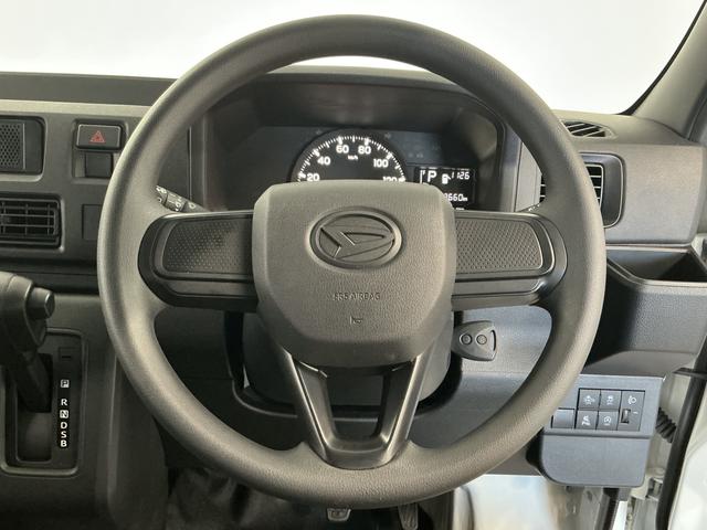 ハイゼットカーゴ2シータークリーン 禁煙 CVT コーナーセンサー キーレス走行無制限1年保証 乗車定員2名 前後コーナーセンサー 禁煙車 CVT車 オートハイビーム アイドリングストップ キーレスエントリー 横滑り防止装置 ドアバイザー ヘッドライトレベライザー ラジオ(兵庫県)の中古車