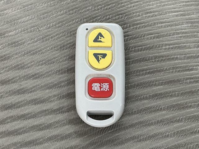 ムーヴフロントシートリフトXターボSAIII 福祉車両 禁煙車1年保証 禁煙車 ワンオーナー 福祉車輌 ナビTV ドラレコ ETC バックカメラ 助手席回転シート USB接続 Bluetooth オートハイビーム プッシュスタート 14インチ純正アルミホイール(兵庫県)の中古車