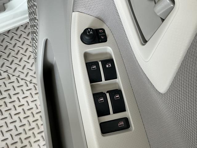 ムーヴフロントシートリフトXターボSAIII 福祉車両 禁煙車1年保証 禁煙車 ワンオーナー 福祉車輌 ナビTV ドラレコ ETC バックカメラ 助手席回転シート USB接続 Bluetooth オートハイビーム プッシュスタート 14インチ純正アルミホイール(兵庫県)の中古車