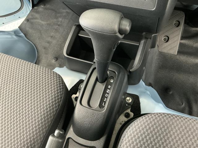 ハイゼットトラックエクストラSAIIIt 禁煙 1オーナー 3方開 荷台作業灯走行無制限1年保証 禁煙車 ワンオーナー AT車 キーレスエントリー 3方開 荷台作業灯 ゲートプロテクター リアゲートチェーン 横滑り防止装置 ドアバイザー ヘッドライトレベライザー スペアタイヤ(兵庫県)の中古車