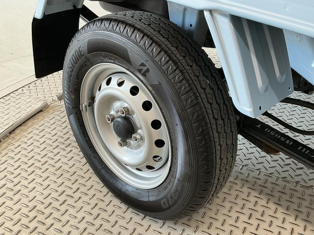 ハイゼットトラックエクストラSAIIIt 禁煙 1オーナー 3方開 荷台作業灯走行無制限1年保証 禁煙車 ワンオーナー AT車 キーレスエントリー 3方開 荷台作業灯 ゲートプロテクター リアゲートチェーン 横滑り防止装置 ドアバイザー ヘッドライトレベライザー スペアタイヤ(兵庫県)の中古車