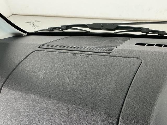 ハイゼットトラックスタンダード　４ＷＤ　５ＭＴ　前後コーナーセンサー　ラジオ走行無制限１年保証　前後コーナーセンサー　４ＷＤ　ＭＴ車　３方開　オートハイビーム　アイドリングストップ　横滑り防止装置　オートライト　ヘッドライトレベライザー　アクセサリーソケット　ラジオ（兵庫県）の中古車