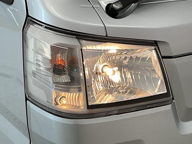 ハイゼットトラックスタンダード 3モード電子制御式4WD CVT 3方開走行無制限1年保証 前後コーナーセンサー 3モード電子制御式4WD CVT車 3方開 オートハイビーム アイドリングストップ 横滑り防止装置 オートライト ヘッドライトレベライザー スマートアシスト(兵庫県)の中古車