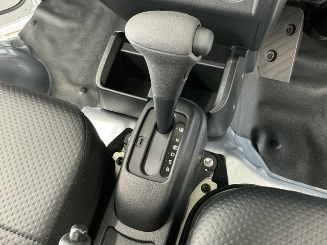 ハイゼットトラックスタンダード 3モード電子制御式4WD CVT 3方開走行無制限1年保証 前後コーナーセンサー 3モード電子制御式4WD CVT車 3方開 オートハイビーム アイドリングストップ 横滑り防止装置 オートライト ヘッドライトレベライザー スマートアシスト(兵庫県)の中古車