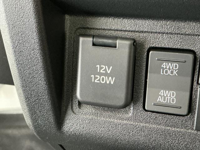 ハイゼットトラックスタンダード 3モード電子制御式4WD CVT 3方開走行無制限1年保証 前後コーナーセンサー 3モード電子制御式4WD CVT車 3方開 オートハイビーム アイドリングストップ 横滑り防止装置 オートライト ヘッドライトレベライザー スマートアシスト(兵庫県)の中古車