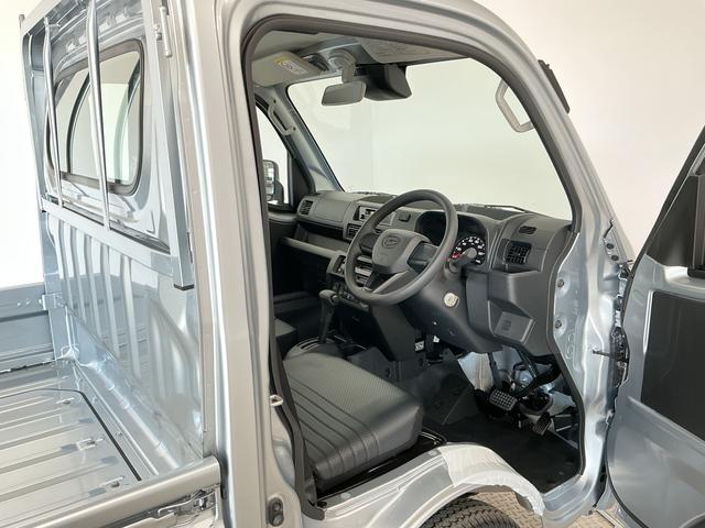 ハイゼットトラックスタンダード 3モード電子制御式4WD CVT 3方開走行無制限1年保証 前後コーナーセンサー 3モード電子制御式4WD CVT車 3方開 オートハイビーム アイドリングストップ 横滑り防止装置 オートライト ヘッドライトレベライザー スマートアシスト(兵庫県)の中古車