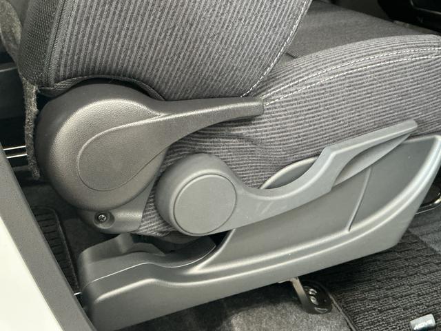 ムーヴG 片側電動スライド オートブレーキホールド スマートキー走行無制限1年保証 片側電動スライドドア 前後コーナーセンサー ツートンカラー オートハイビーム スマートキー LEDヘッドライト 横滑り防止装置 オートブレーキホールド 14インチ純正アルミホイール(兵庫県)の中古車