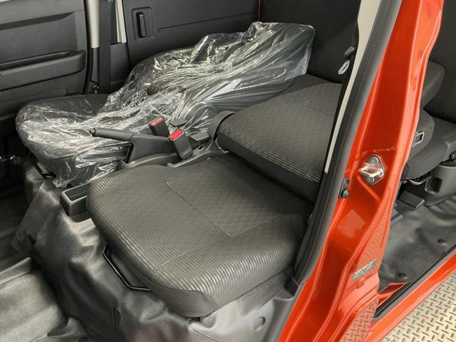 ハイゼットカーゴＤＸ　３モード４ＷＤ　ＣＶＴ　前後コーナーセンサー　キーレス走行無制限１年保証　前後コーナーセンサー　３モード電子制御式４ＷＤ　ＣＶＴ車　オートハイビーム　アイドリングストップ　キーレスエントリー　横滑り防止装置　オートライト　ヘッドライトレベライザー　ラジオ（兵庫県）の中古車