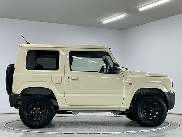 ジムニーXC オートマ 4WD 禁煙 ワンオーナー ナビTV ETC1年保証 4WD 4型 リアコーナーセンサー オートマ ワンオーナー ナビ フルセグTV 禁煙車 ETC バックカメラ 衝突軽減ブレーキ クルーズコントロール シートヒーター Bluetooth(兵庫県)の中古車