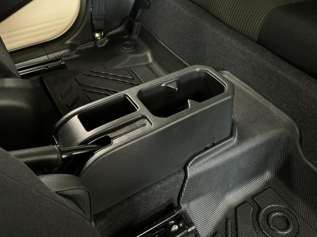 ジムニーXC オートマ 4WD 禁煙 ワンオーナー ナビTV ETC1年保証 4WD 4型 リアコーナーセンサー オートマ ワンオーナー ナビ フルセグTV 禁煙車 ETC バックカメラ 衝突軽減ブレーキ クルーズコントロール シートヒーター Bluetooth(兵庫県)の中古車
