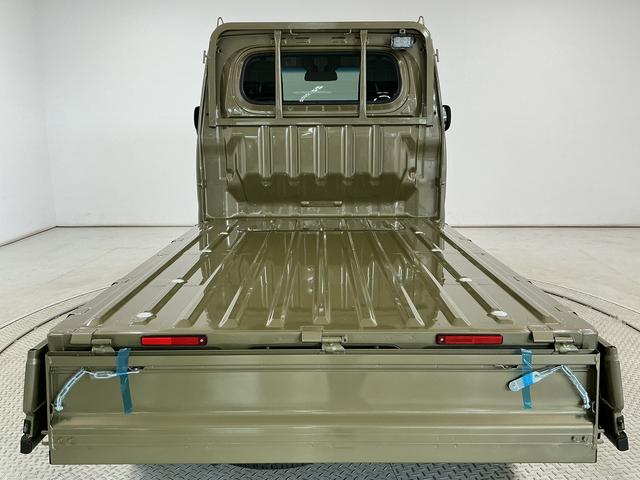 ハイゼットトラックEXT 3モード電子制御式4WD CVT コーナーセンサー走行無制限1年保証 前後コーナーセンサー 3モード電子制御式4WD CVT車 3方開 荷台作業灯 オートハイビーム アイドリングストップ プッシュスタート 横滑り防止装置 オートライト デフロック(兵庫県)の中古車