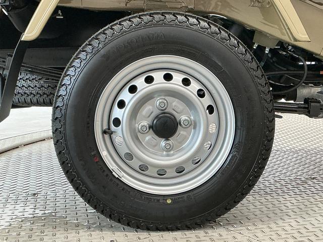 ハイゼットトラックEXT 3モード電子制御式4WD CVT コーナーセンサー走行無制限1年保証 前後コーナーセンサー 3モード電子制御式4WD CVT車 3方開 荷台作業灯 オートハイビーム アイドリングストップ プッシュスタート 横滑り防止装置 オートライト デフロック(兵庫県)の中古車