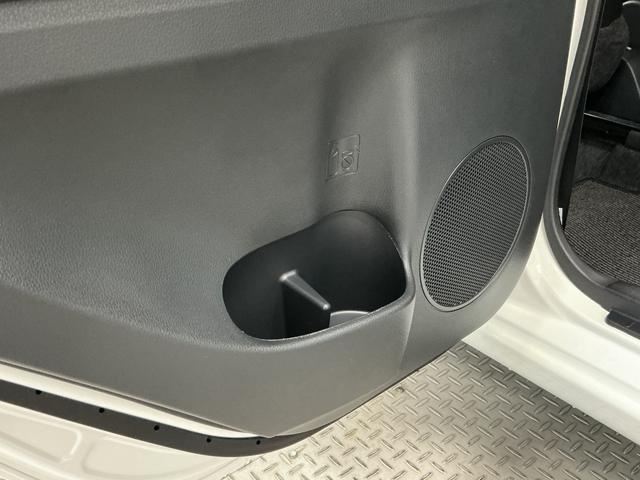 ミライースＬ　ＳＡIII　雹害車両　前後コーナーセンサー　キーレス雹害車両　１年保証　前後コーナーセンサー　オートハイビーム　アイドリングストップ　キーレスエントリー　横滑り防止装置　オートライト　ヘッドライトレベライザー　インパネシフト　スマートアシスト（兵庫県）の中古車
