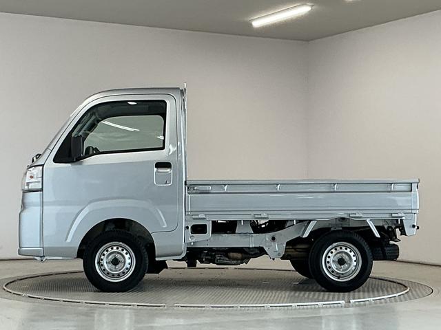 ハイゼットトラックスタンダード　ＣＶＴ　前後コーナーセンサー　横滑り防止装置走行無制限１年保証　前後コーナーセンサー　ＣＶＴ車　３方開　オートハイビーム　アイドリングストップ　横滑り防止装置　オートライト　ヘッドライトレベライザー　アクセサリーソケット　ラジオ（兵庫県）の中古車