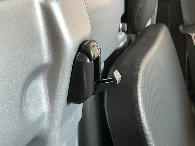 ハイゼットトラックスタンダード　ＣＶＴ　前後コーナーセンサー　横滑り防止装置走行無制限１年保証　前後コーナーセンサー　ＣＶＴ車　３方開　オートハイビーム　アイドリングストップ　横滑り防止装置　オートライト　ヘッドライトレベライザー　アクセサリーソケット　ラジオ（兵庫県）の中古車