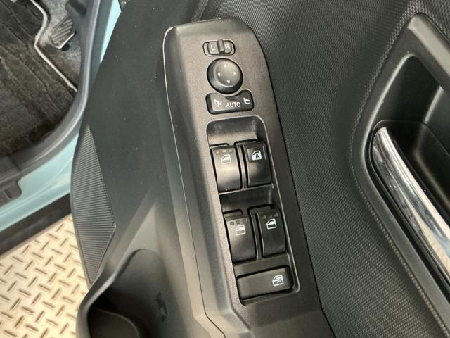 タフトＧターボ　クロムベンチャー　禁煙　ワンオーナー　ナビ　ＥＴＣ１年保証　禁煙車　ワンオーナー　ドラレコ　９インチナビＴＶ　ＥＴＣ　バックカメラ　アダプティブクルーズコントロール　コーナーセンサー　シートヒーター　スカイフィールトップ　１５インチ純正アルミホイール（兵庫県）の中古車