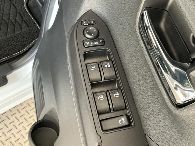 タントカスタムRS ターボ ワンオーナー 両側電動スライドドア走行無制限1年保証 両側電動スライドドア ワンオーナー 前後コーナーセンサー シートヒーター オートハイビーム LEDヘッドライト オートブレーキホールド スマートキー 15インチ純正アルミホイール(兵庫県)の中古車