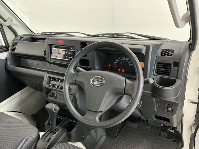 ハイゼットトラックＥＸＴ　４ＷＤ　ＡＴ　ＣＤオーディオ　荷台作業灯　荷台マット走行無制限１年保証　４ＷＤ　荷台作業灯　ＡＴ車　ＣＤオーディオ　荷台マット　キーレスエントリー　ドアバイザー　ヘッドライトレベライザー　アクセサリーソケット　マニュアルエアコン　フォグランプ（兵庫県）の中古車