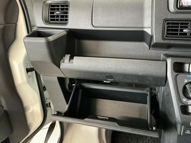 ハイゼットカーゴＤＸ　３モード電子制御式４ＷＤ　ＣＶＴ　ナビＴＶ　キーレス１年保証　３モード電子制御式４ＷＤ　ナビ　ＣＶＴ車　バックカメラ　前後コーナーセンサー　ＴＶ　ＵＳＢ接続　Ｂｌｕｅｔｏｏｔｈ　オートハイビーム　アイドリングストップ　キーレスエントリー　横滑り防止装置（兵庫県）の中古車
